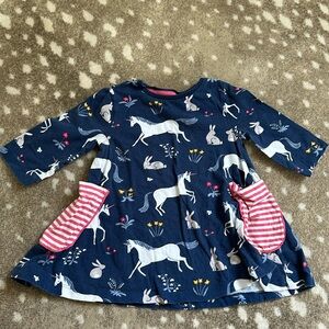 Unicorn tunic size 3-4Y